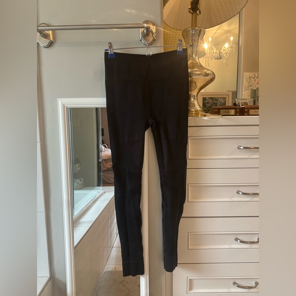 Fabletics Black Pocket Leggings